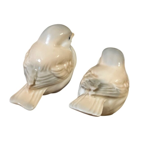 Ceramic Bird Figurines Set Of 2  Decorative Home Accent Collectibles - Picture 4 of 9